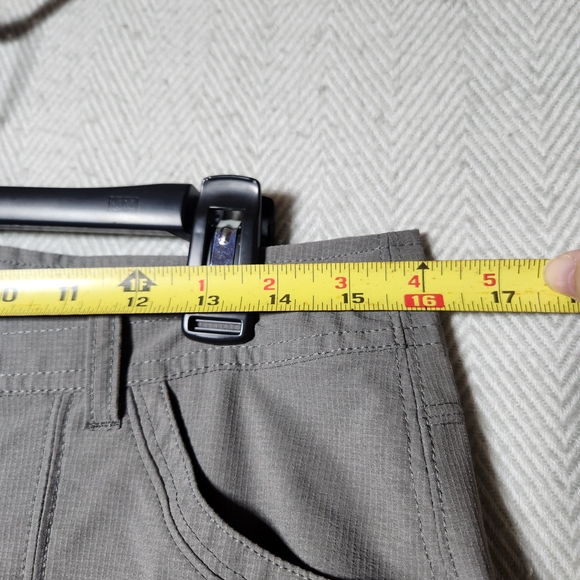 Kuhl Women's 10 Short Gray Performance Hiking Outdoor Pants - Picture 10 of 13